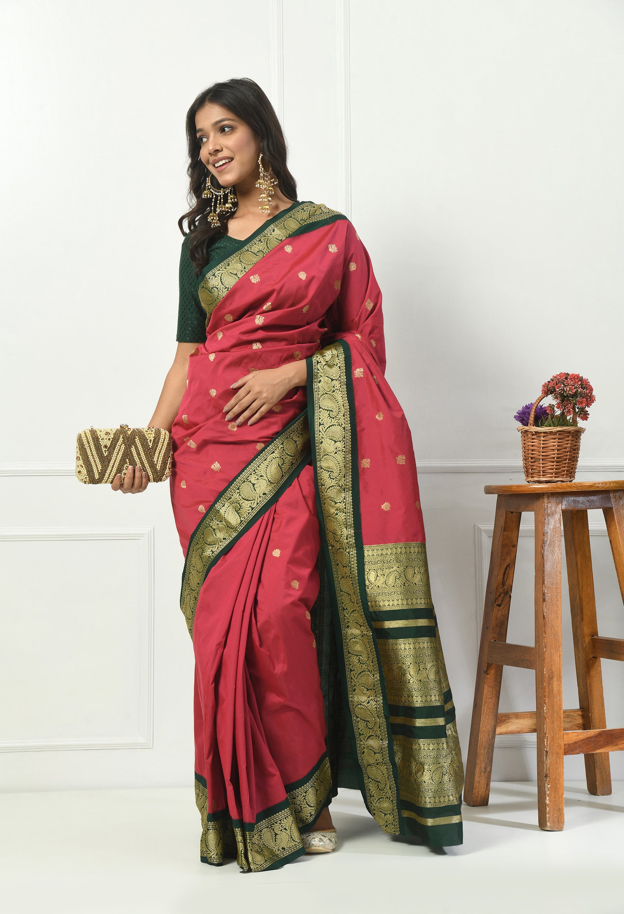 Royal Maroon Bangalore Kadiyal Saree with Black Gold Zari Border