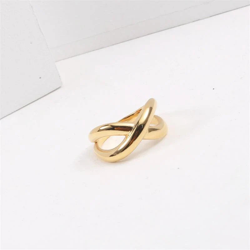 Chunky X Ring